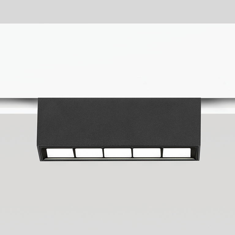 Pivot Cluster Wall Wash 1x5